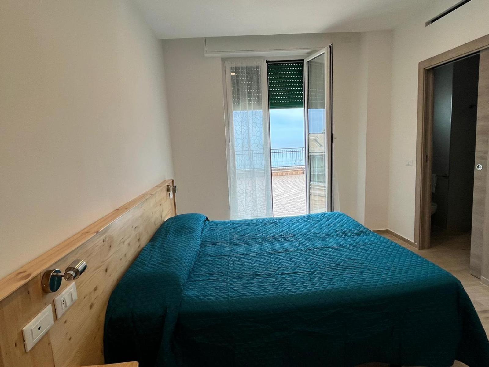 לאווניה Hotel Valentino מראה חיצוני תמונה