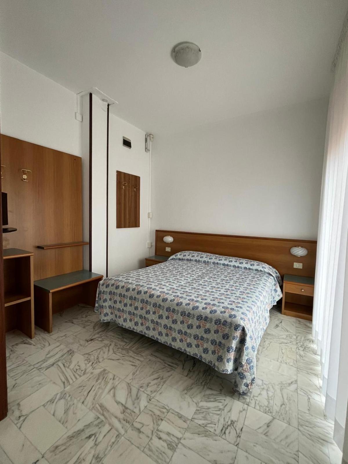 לאווניה Hotel Valentino מראה חיצוני תמונה
