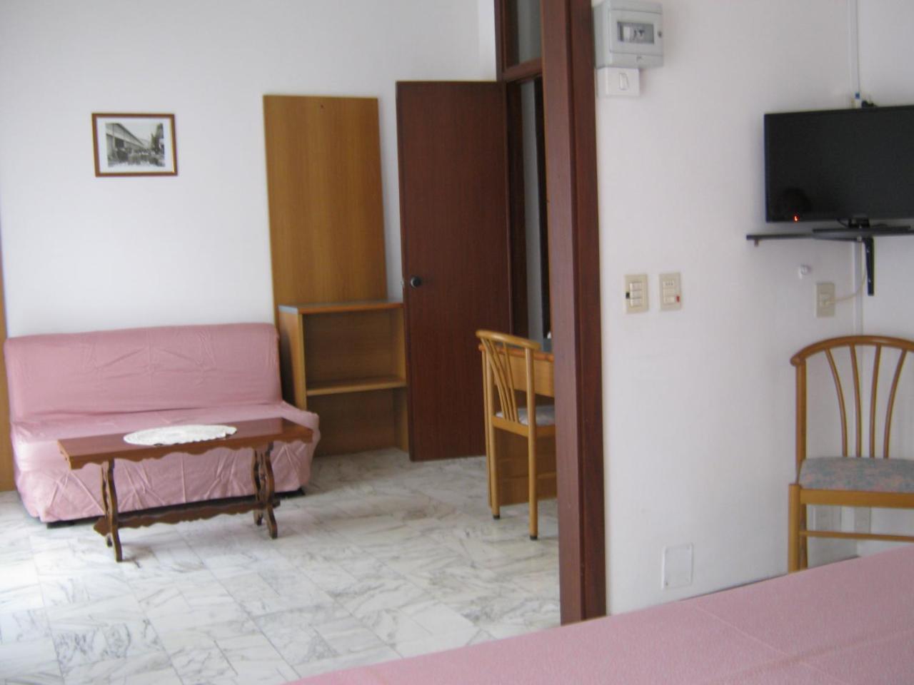 לאווניה Hotel Valentino מראה חיצוני תמונה