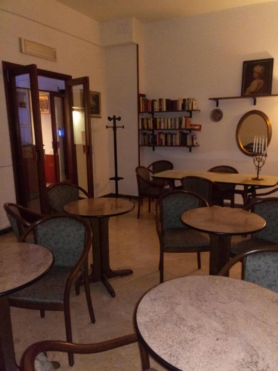 לאווניה Hotel Valentino מראה חיצוני תמונה
