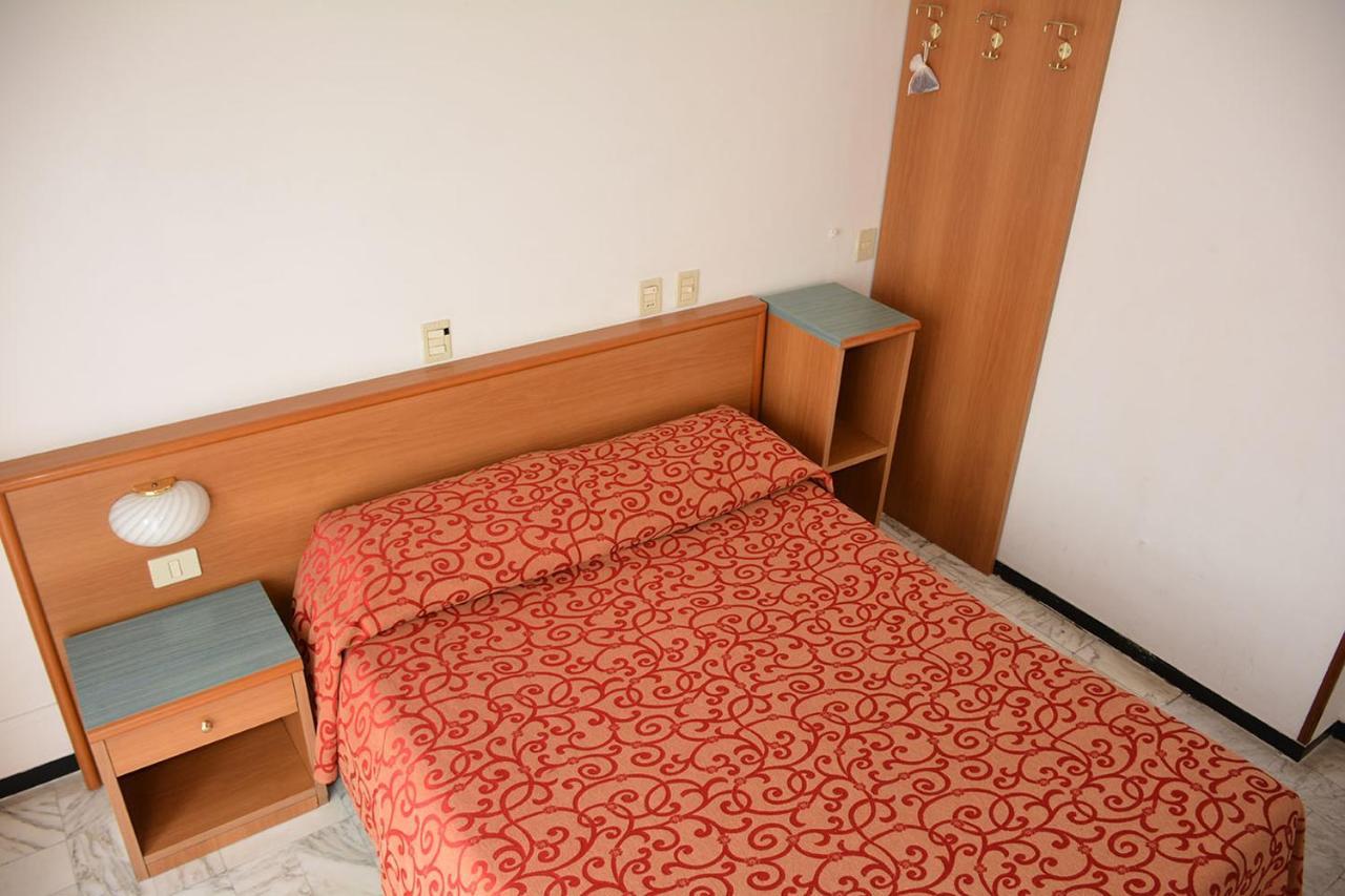 לאווניה Hotel Valentino מראה חיצוני תמונה