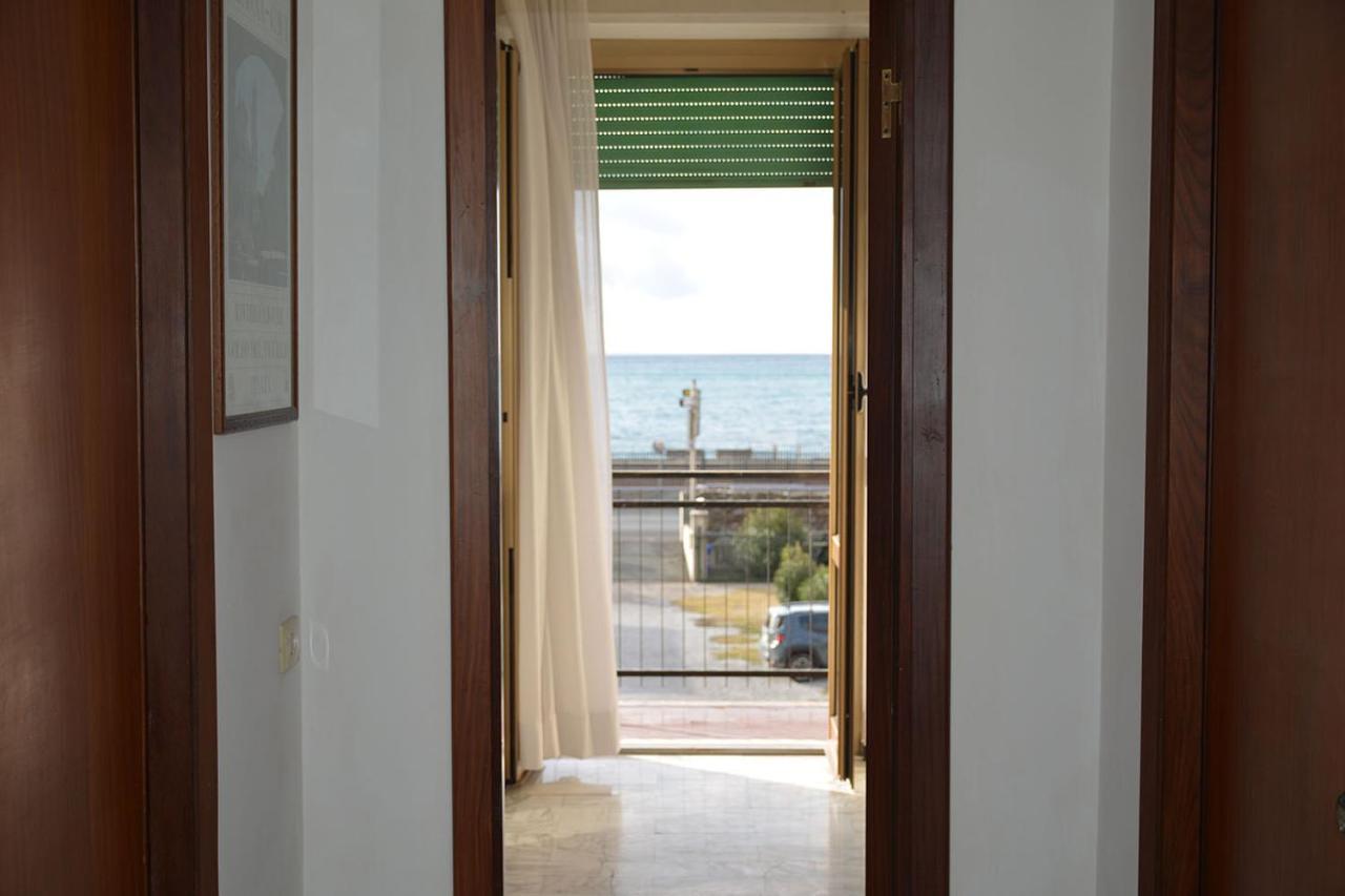 לאווניה Hotel Valentino מראה חיצוני תמונה
